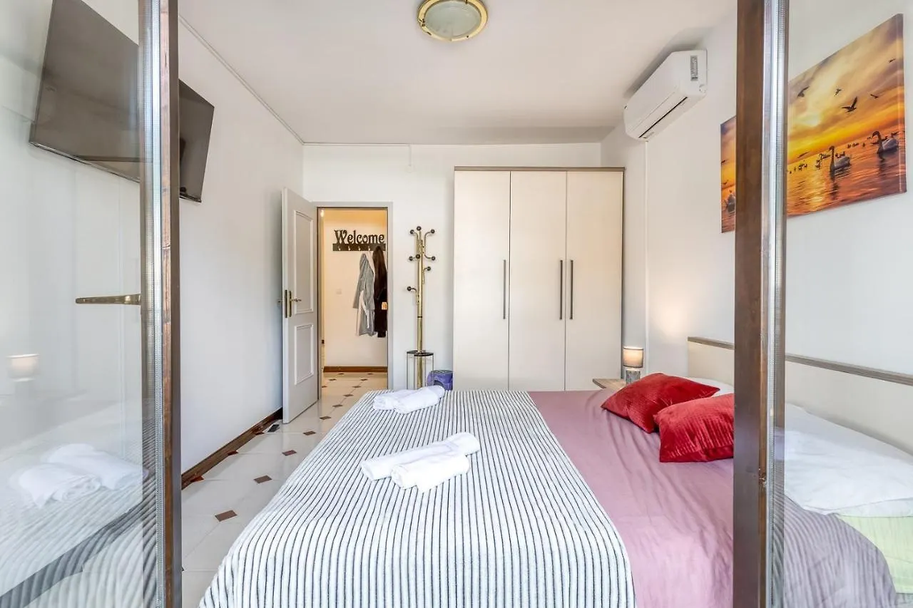 Wellness Apartment Porec 0*,